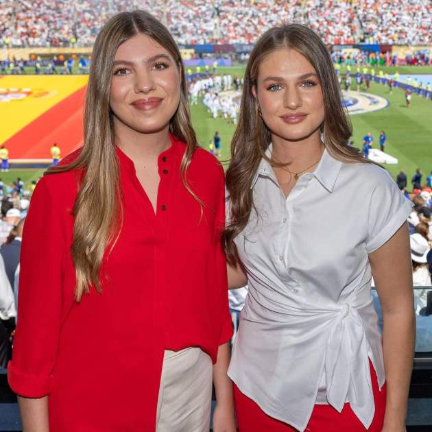 Elionor i Sofia durant la final del Mundial / Instagram Elionor i Sofia durant la final del Mundial / Instagram