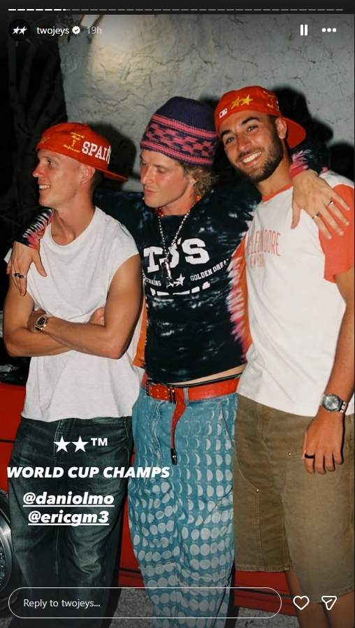 Eric García i Dani Olmo amb Biel Juste per la festa de Two Jeys / Instagram Eric García i Dani Olmo amb Biel Juste per la festa de Two Jeys / Instagram