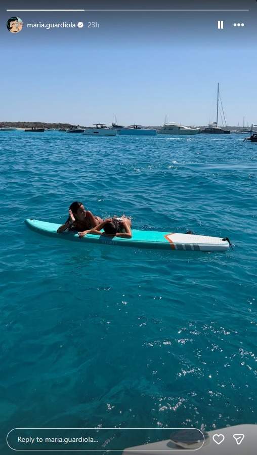 Maria Guardiola de vacances amb amigues / Instagram