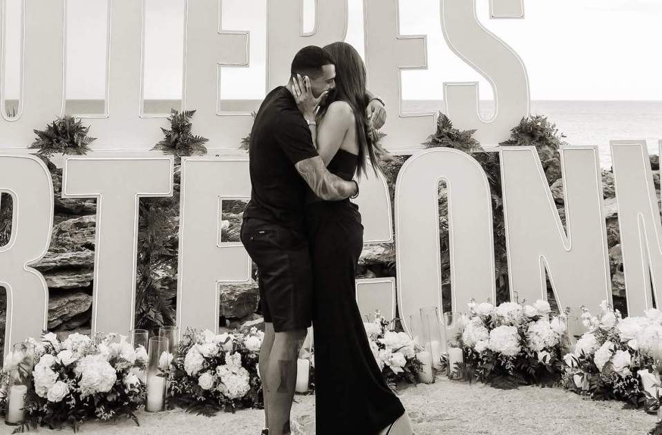Pedro Porro li demana matrimoni a María Hurtado / Instagram Pedro Porro li demana matrimoni a María Hurtado / Instagram