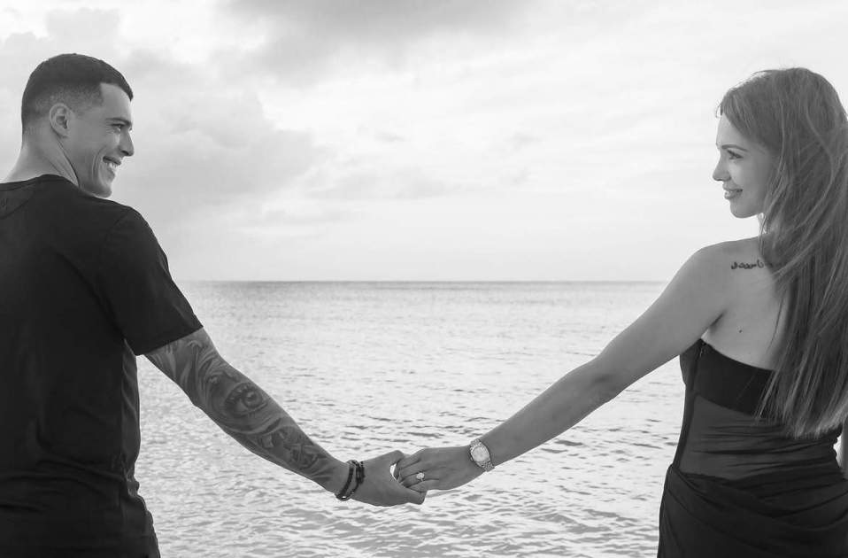 Pedro Porro li demana matrimoni a María Hurtado / Instagram Pedro Porro li demana matrimoni a María Hurtado / Instagram