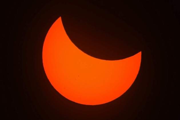 La visió de l'eclipsi des de l'Observatori de l'Ebre La visió de l'eclipsi des de l'Observatori de l'Ebre