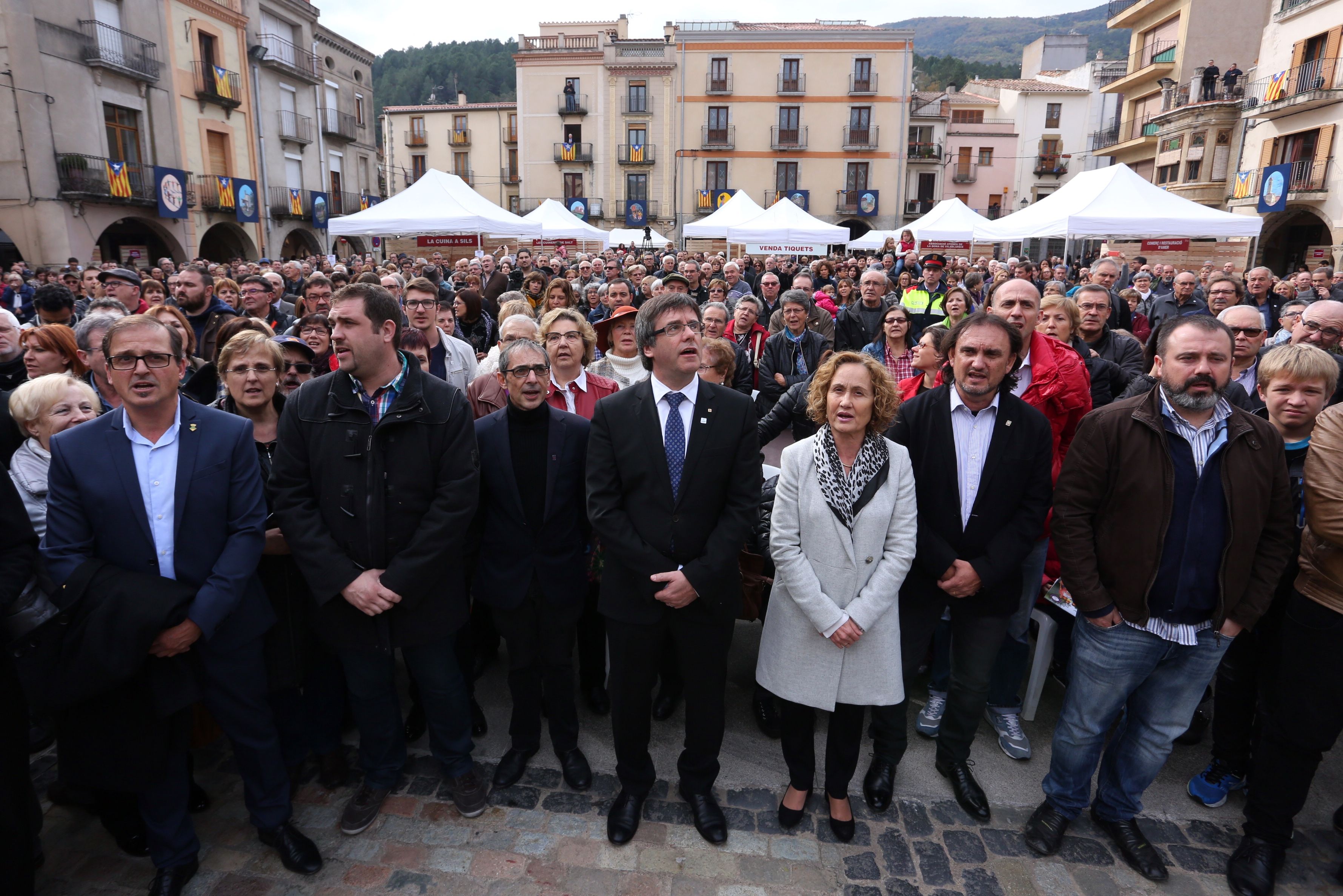 Puigdemont apoya la movilización desde Amer