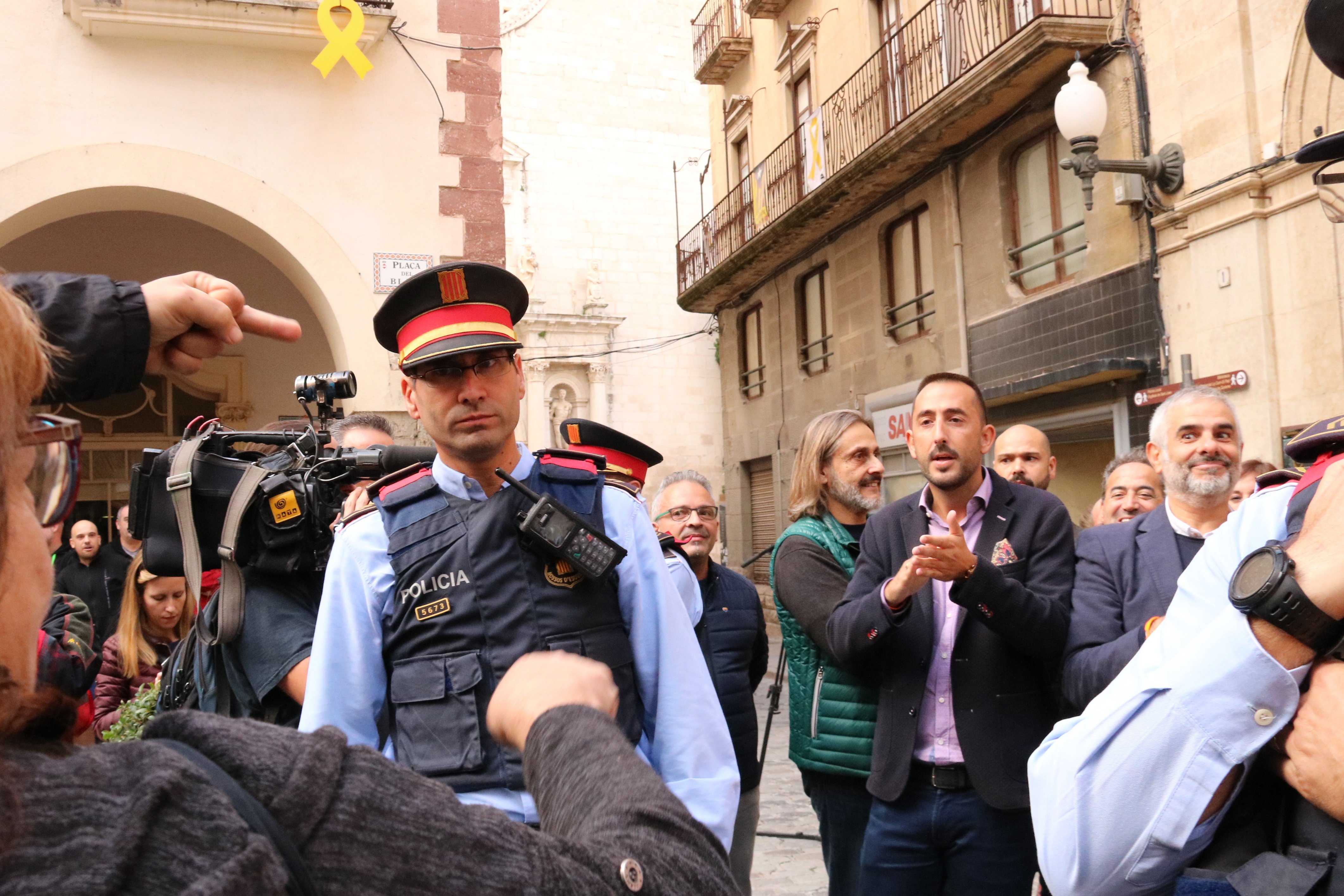 Carrizosa, escridassat a Valls després de menystenir els castells