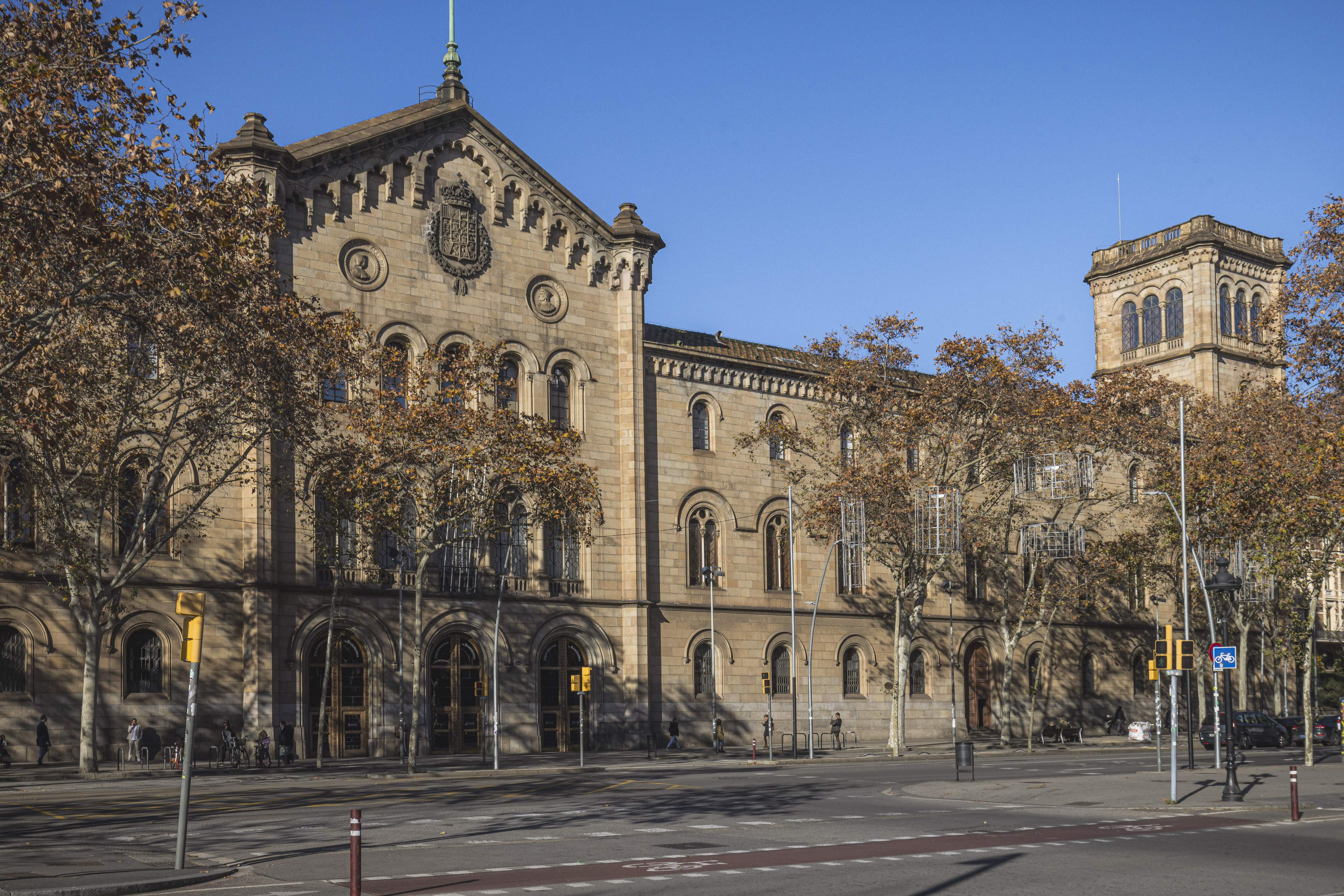 La UB és l'única universitat espanyola entre les 200 millors del món: quines lideren el rànquing?