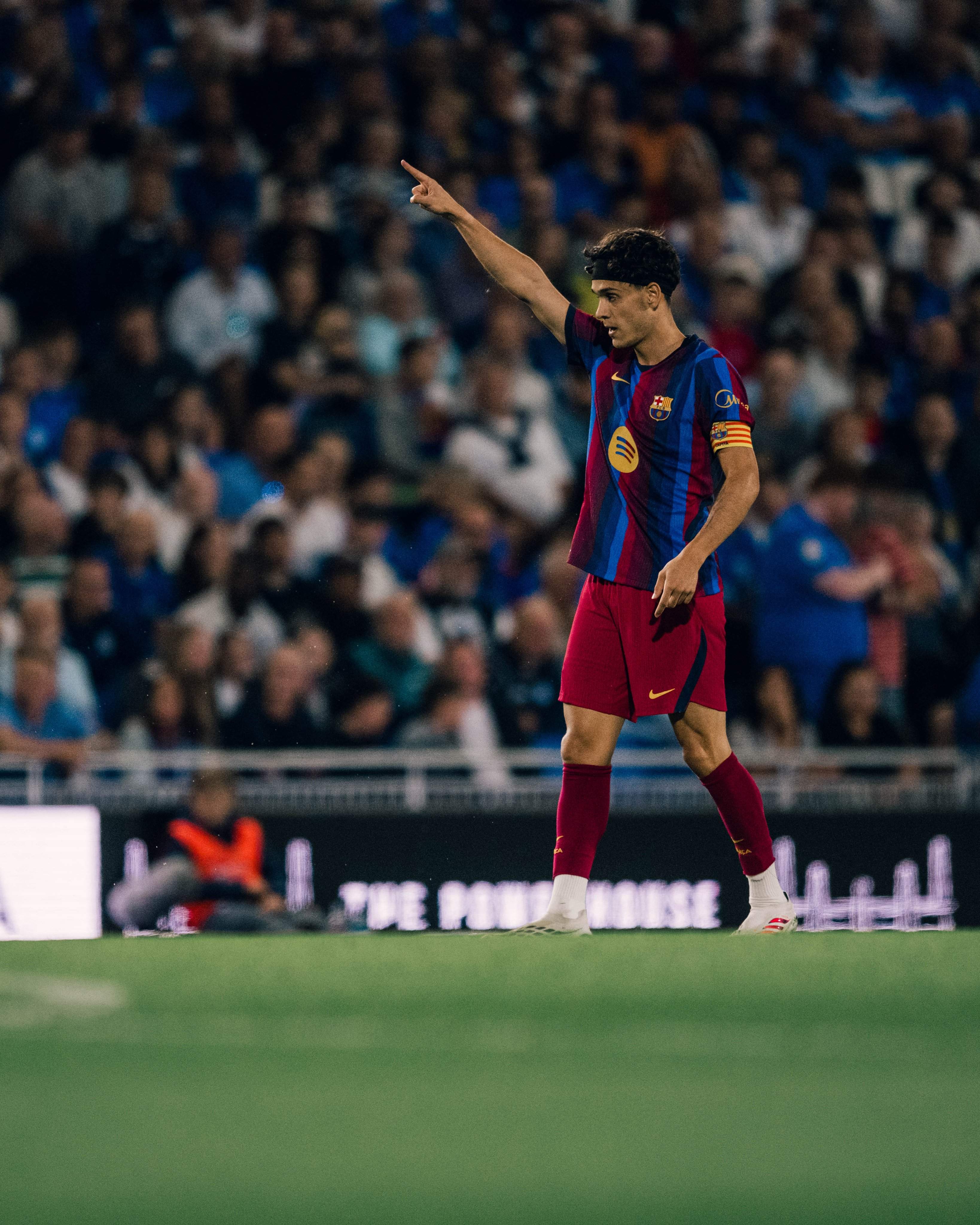 Héctor Fort, a un pas de la Bundesliga: el jove del planter del Barça, a la porta de sortida