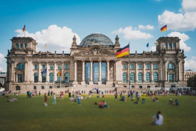 2. Berlin. Edifici del Reichtag. Font Ministeri de Turisme d'Alemanya 2. Berlin. Edifici del Reichtag. Font Ministeri de Turisme d'Alemanya