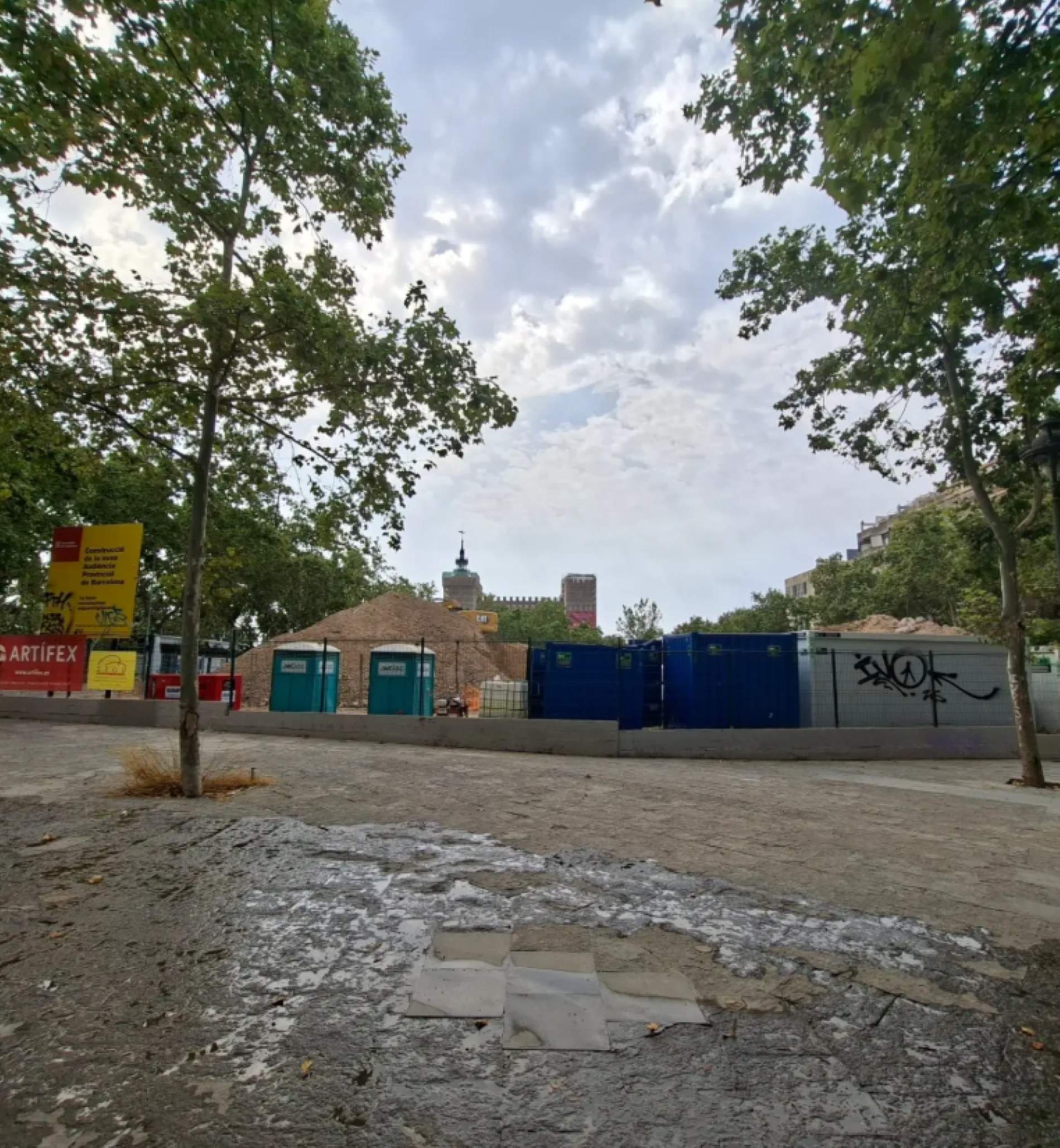 La plaza en Barcelona dedicada al creador de la estelada está en un estado "deplorable"
