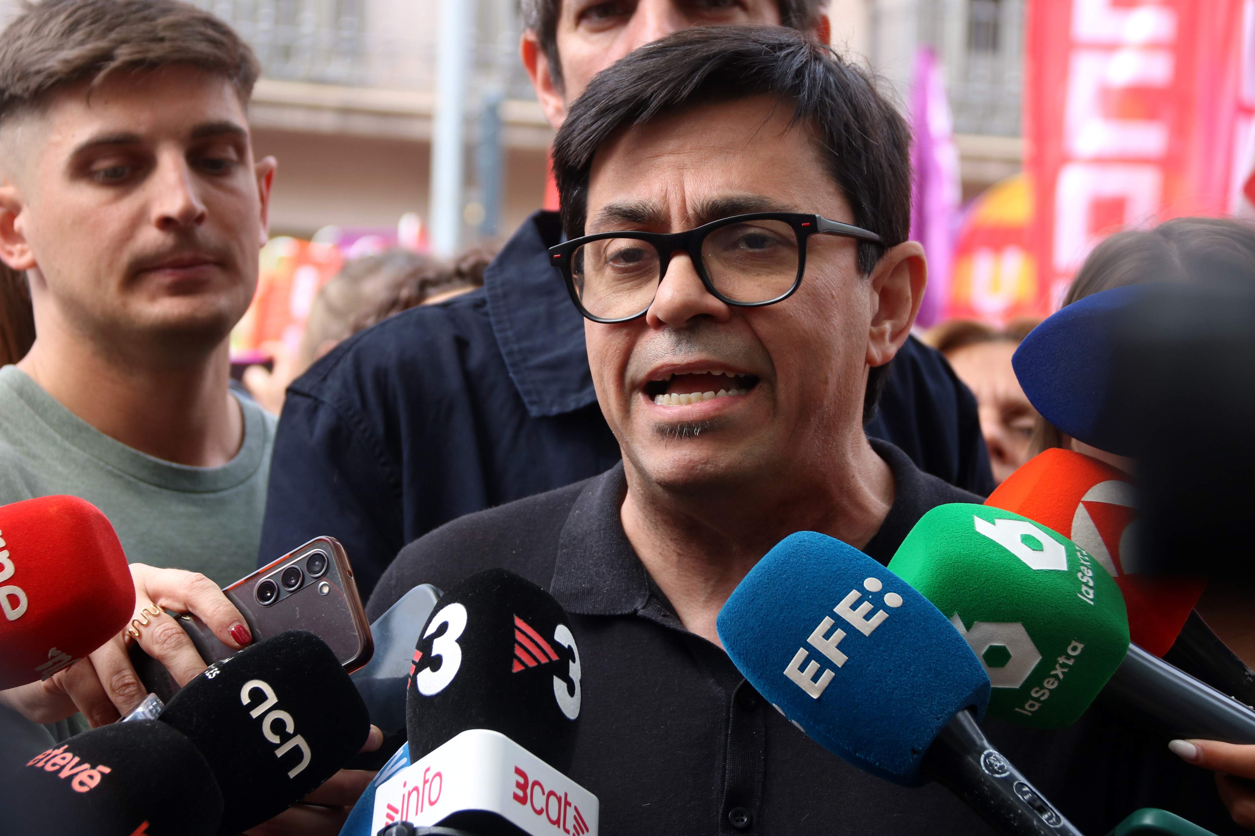 Pisarello exigeix a Collboni i Illa "impedir" la concentració ultra a Sant Jaume "amb totes les eines"