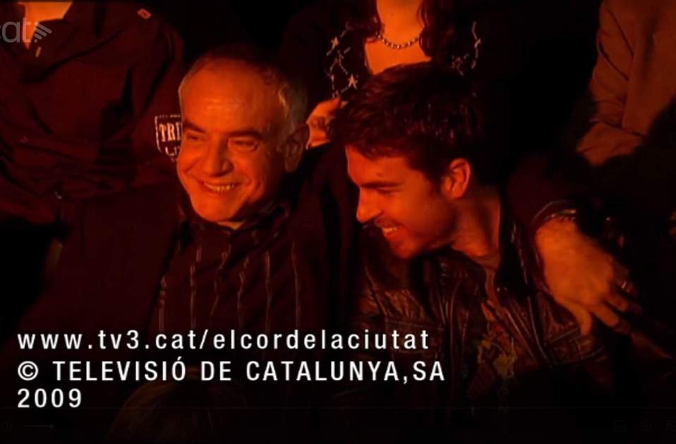 Els Peris pare i fill en l'últim frame d'El cor de la ciutat, TV3 Els Peris pare i fill en l'últim frame d'El cor de la ciutat, TV3
