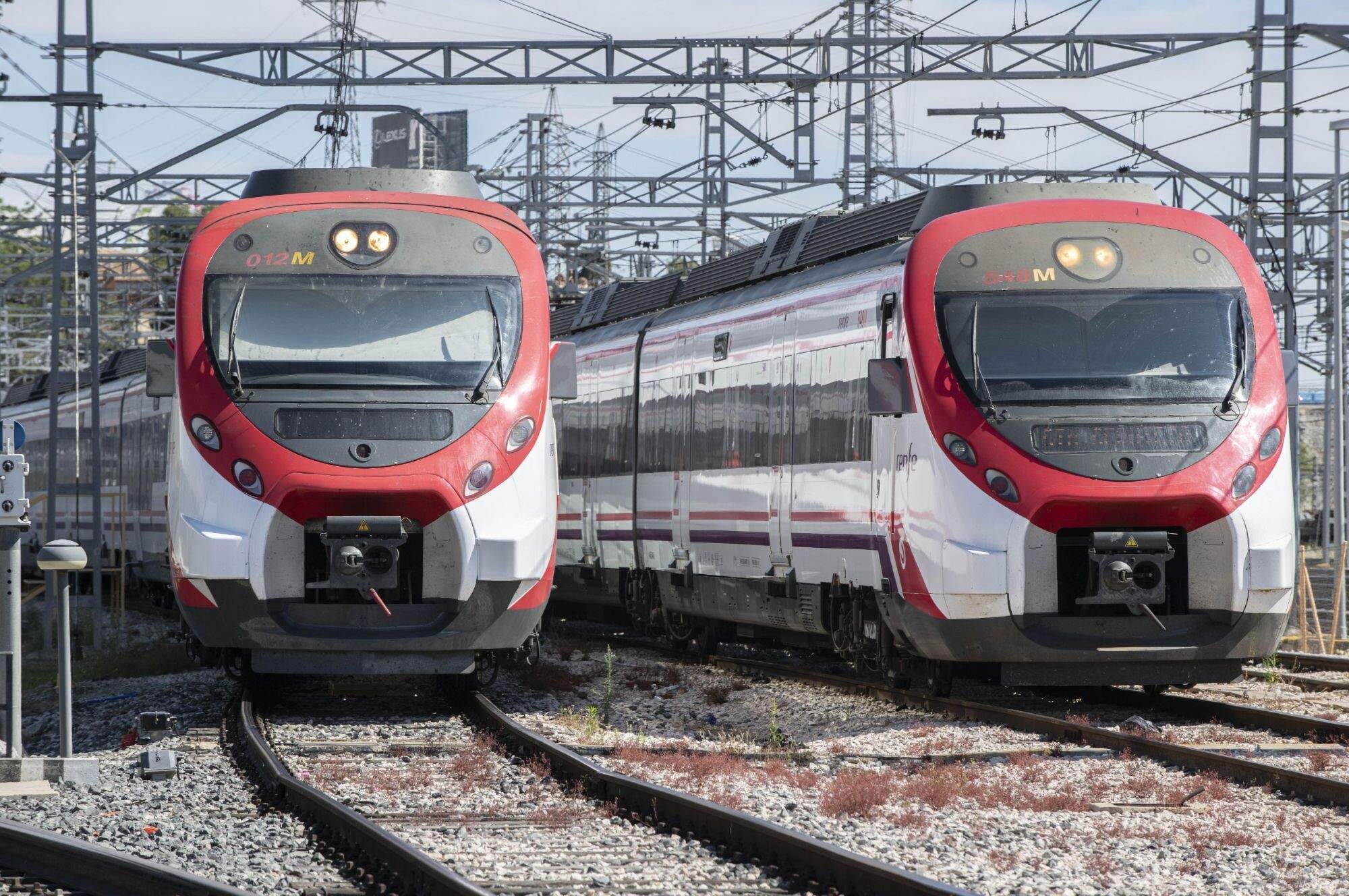 Indignació a València per l'arribada d'uns trens "de segona mà" utilitzats a Madrid fa vint anys