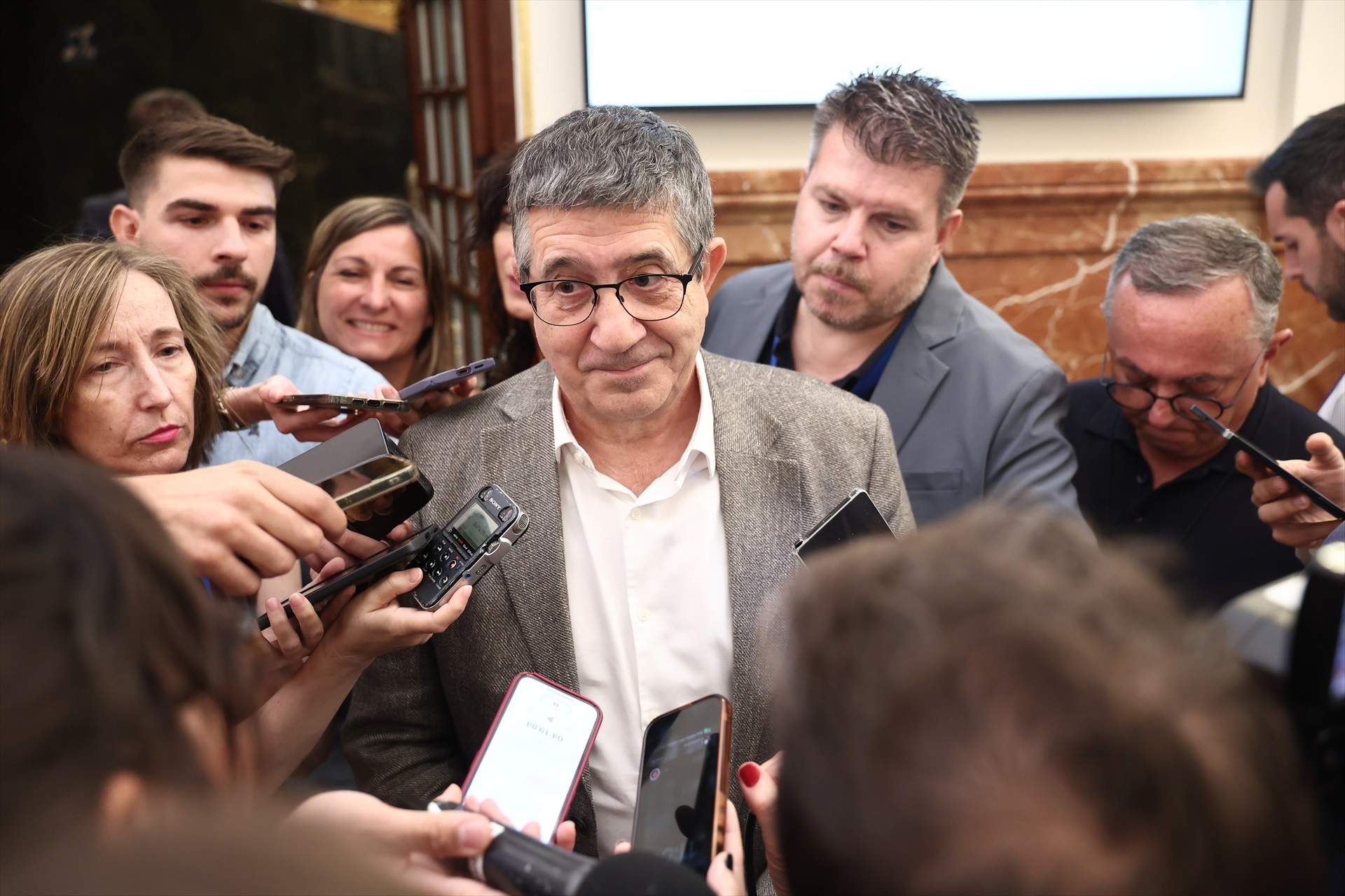 El PSOE reivindica que Sánchez "continuarà governant", mentre el PP i Feijóo "han mentit i seguiran mentint"