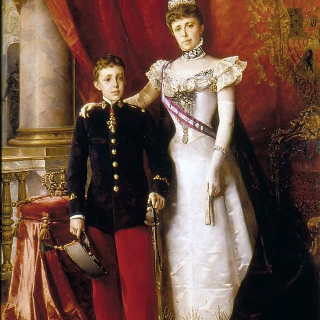 La reina regent Maria Cristina i el futur rei Alfons XIII, els monarques del Desastre del 98. Font Senat d'Espanya (1) La reina regent Maria Cristina i el futur rei Alfons XIII, els monarques del Desastre del 98. Font Senat d'Espanya (1)
