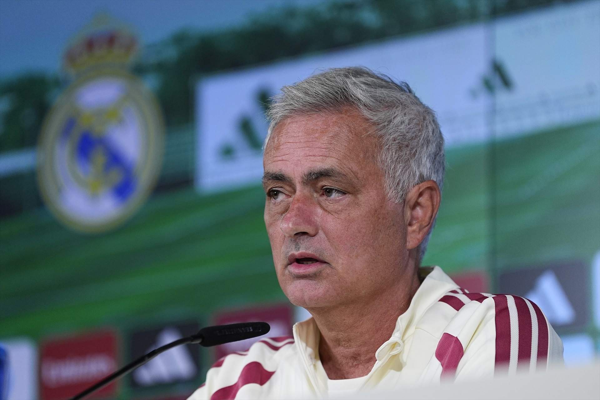 Mourinho canvia el discurs i defensa els àrbitres: "No crec que siguin amics de Negreira"