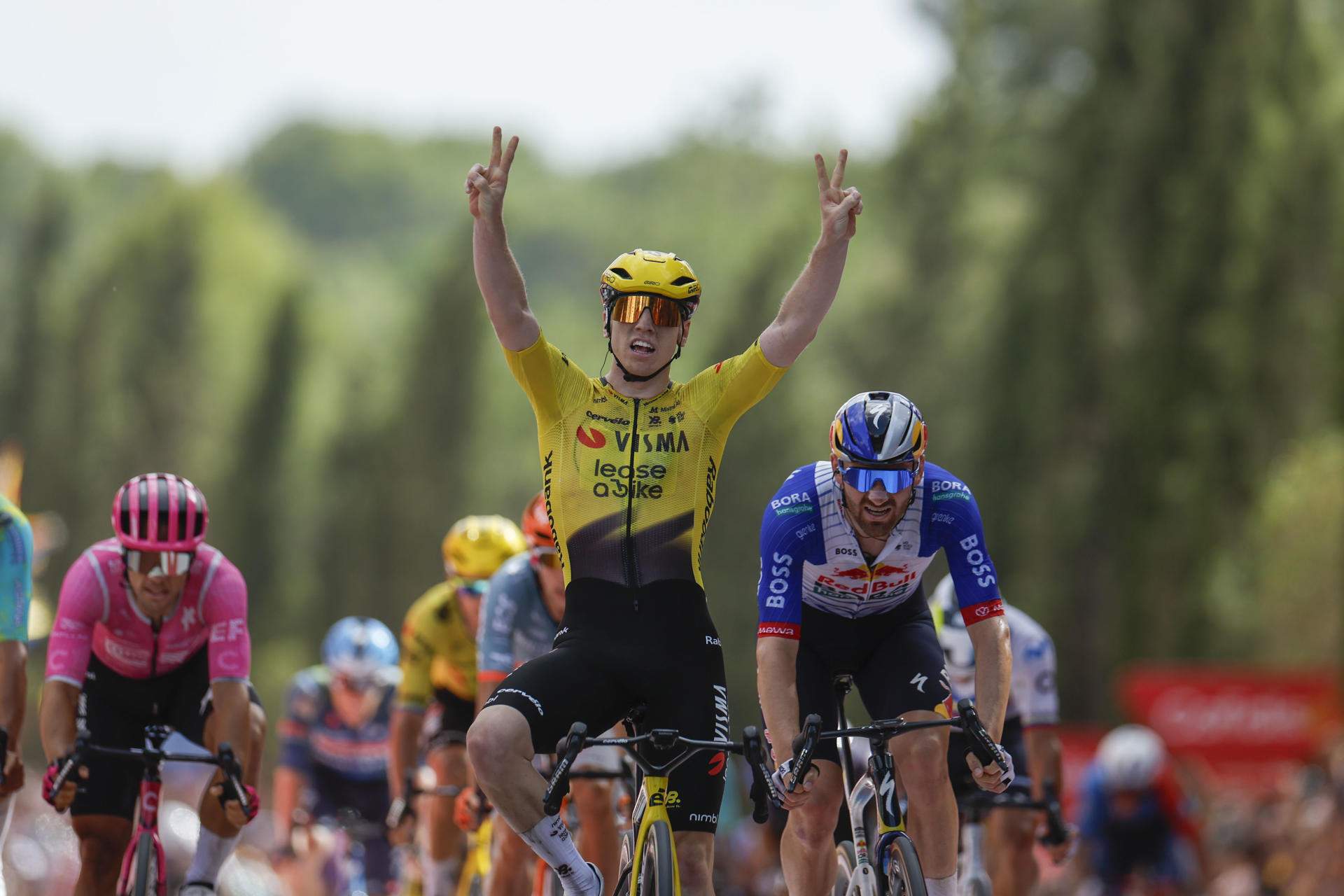 Matthew Brennan regna a Roquetes i iguala Pogacar amb el seu segon triomf a la Vuelta