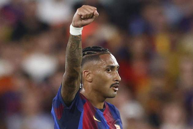 Raphinha celebrant gol Raphinha celebrant gol