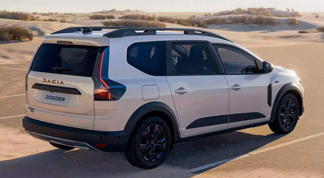Els taxistes que es resisteixen al cotxe elèctric ho tenen clar en comprar aquesta versió del Dacia Jogger