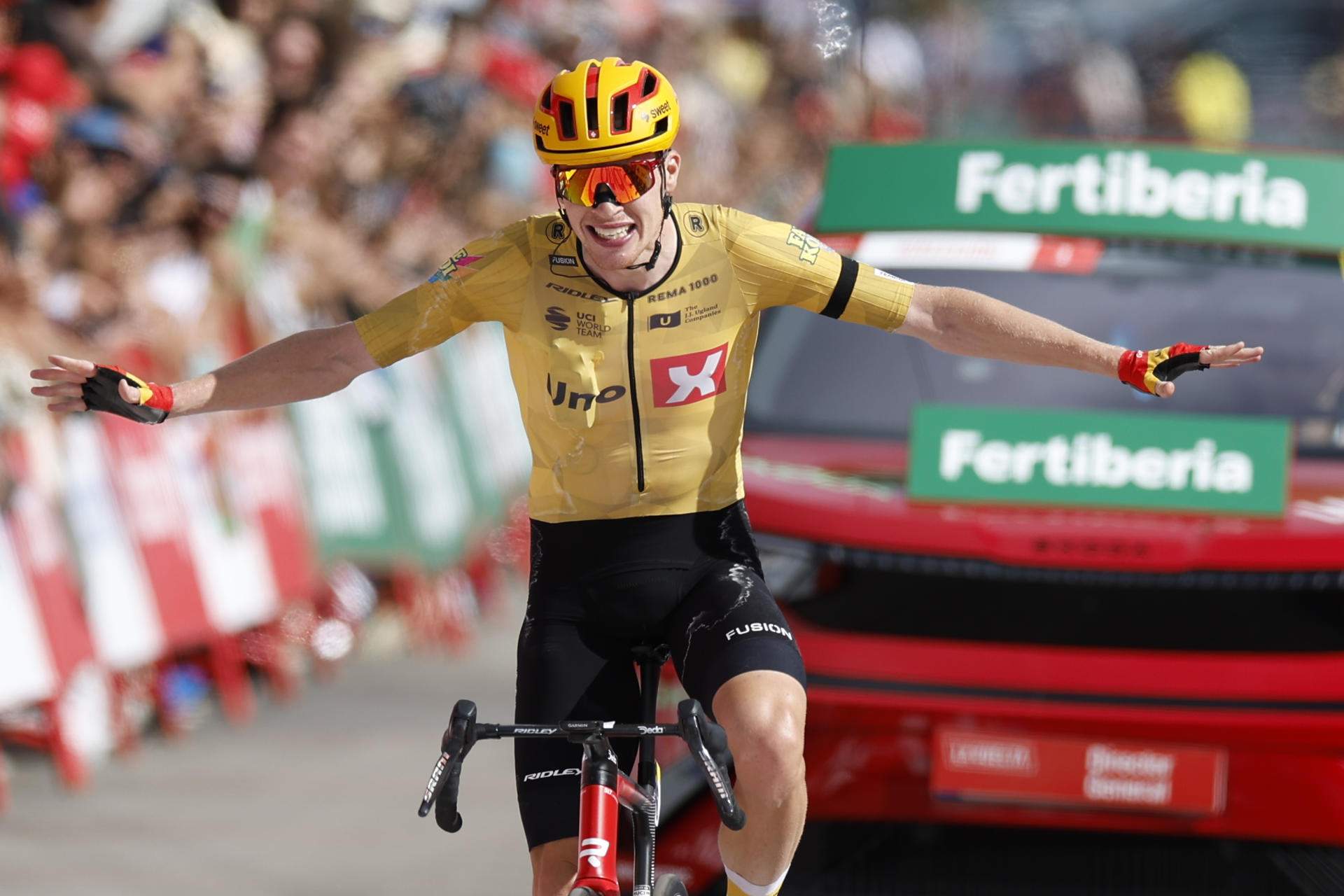 Leknessund culmina una fuga perfecta a Valdelinares i Pogacar amplia el seu lideratge a la Vuelta