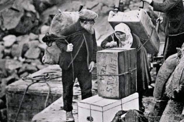Fotografía de la operación de evacuación (1930): Fuente: West Highland Museum