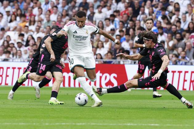 Mbappé Reial Madrid Màlaga / Foto: EFE Mbappé Reial Madrid Màlaga / Foto: EFE