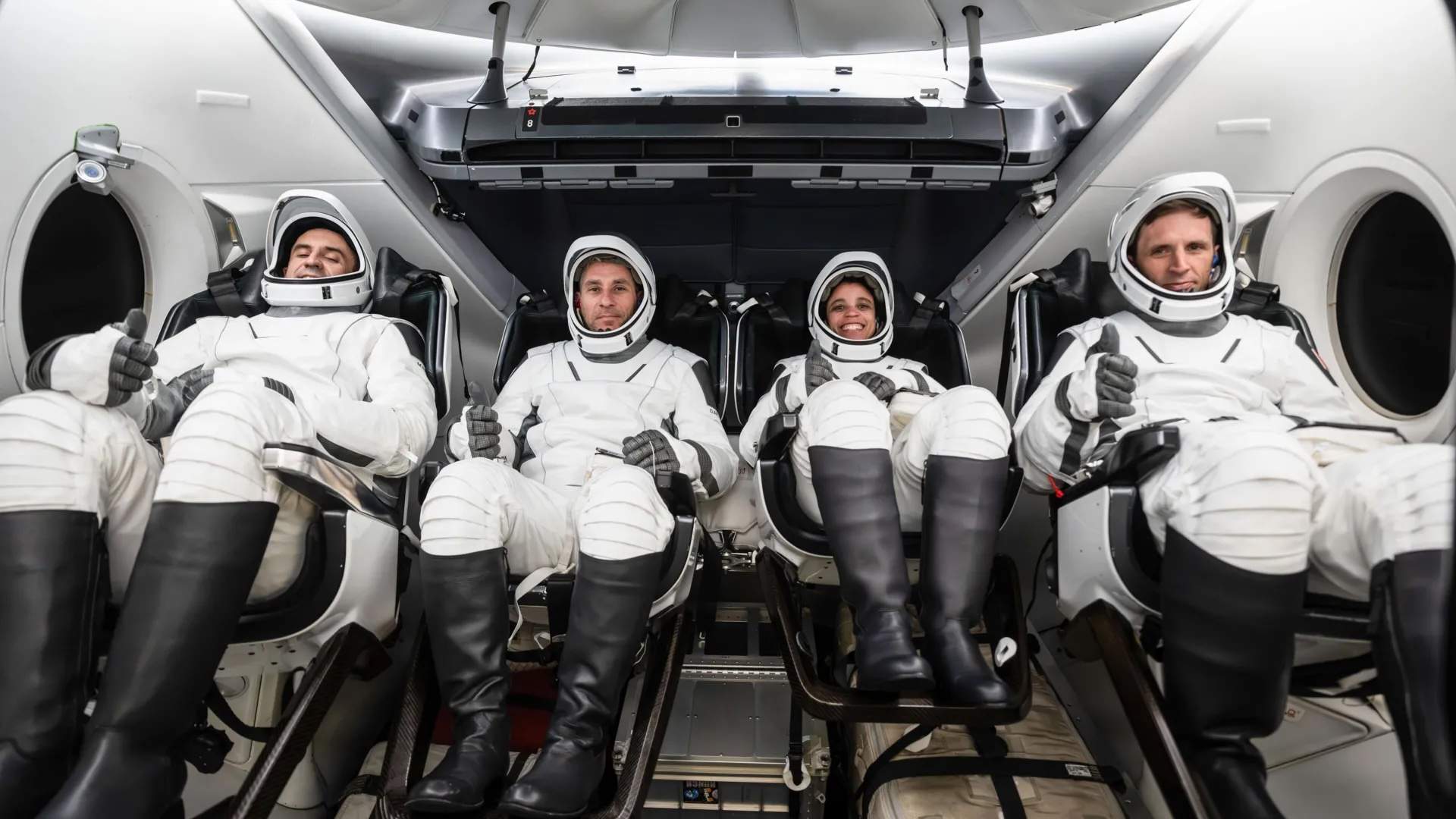 spacex crew 13 members inside dragon spacecraft spacex crew 13 members inside dragon spacecraft