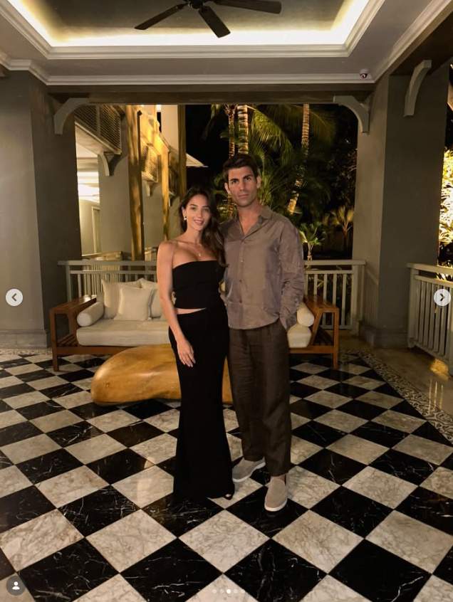 La parella a les Maurici, Ig La parella a les Maurici, Ig