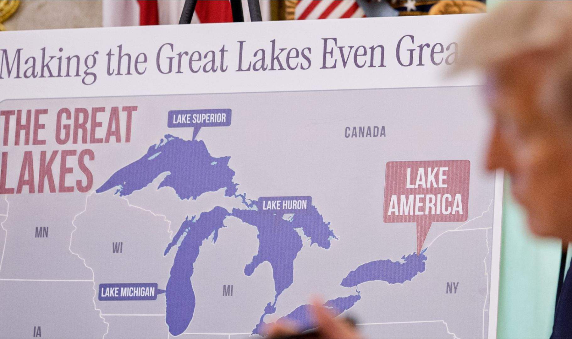 Trump va trucar directament a Apple perquè canviés el nom del Llac Ontario a Llac Amèrica en els seus mapes