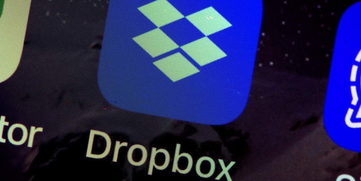 Dropbox pateix una bretxa de seguretat i hackegen 5.000 comptes descarregant dades d'elles