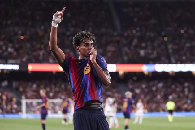 EuropaPress 7741898 lamine yamal of fc barcelona celebrates after scoring his teams second goal EuropaPress 7741898 lamine yamal of fc barcelona celebrates after scoring his teams second goal