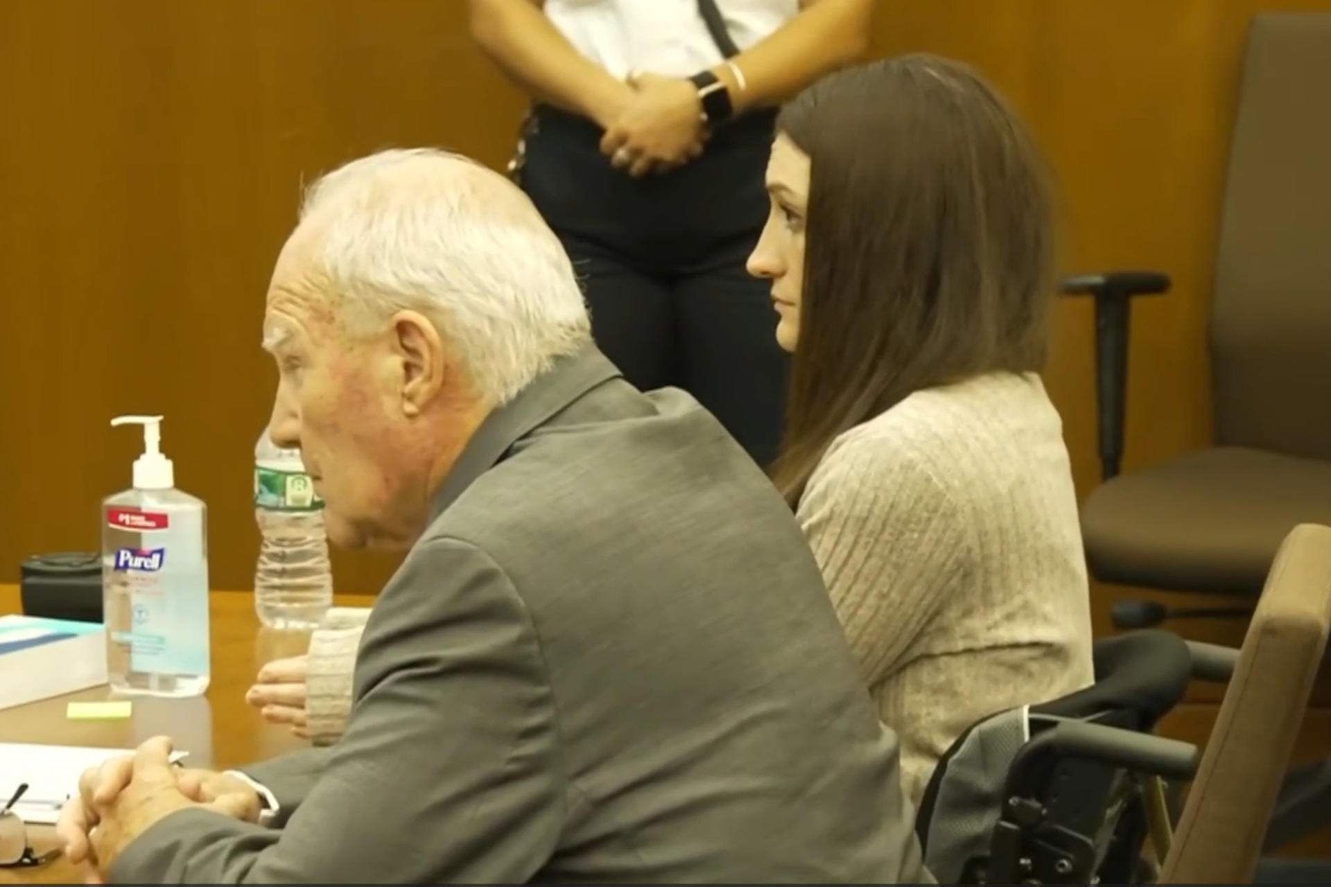 El cas de Lindsay Clancy per l'assassinat dels seus tres fills acaba en judici nul