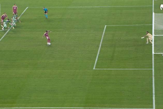 Betis Madrid penalti Bartra Movistar + Betis Madrid penalti Bartra Movistar +