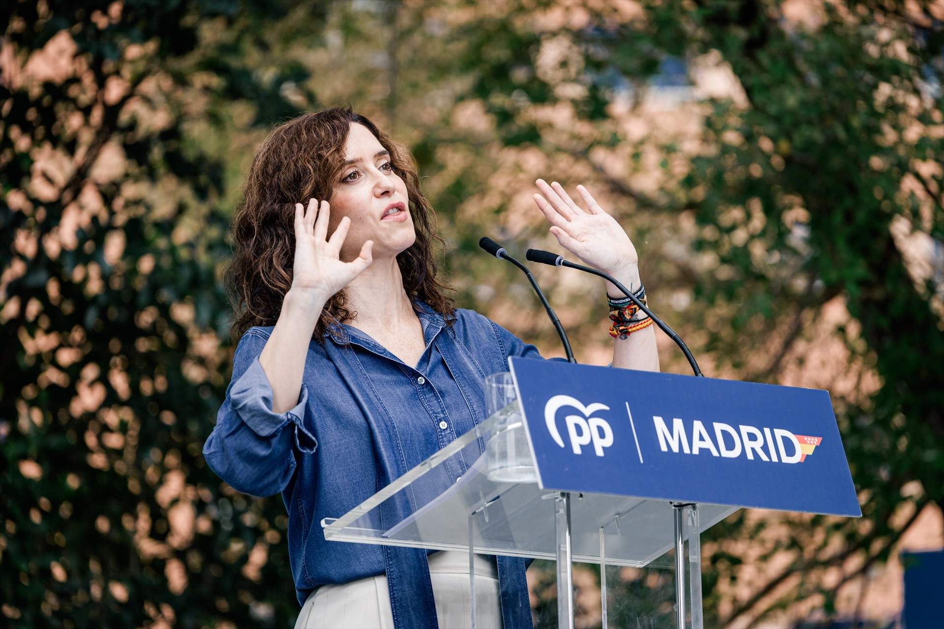 Ayuso perd els frens: Sánchez és el 'jeta de La Mareta' obsessionat amb ella i els nacionalistes, 'mindundis'