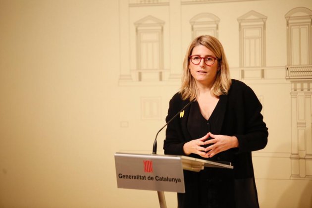 EL NACIONAL elsa artadi taula dialeg - sergi alcazar EL NACIONAL elsa artadi taula dialeg - sergi alcazar