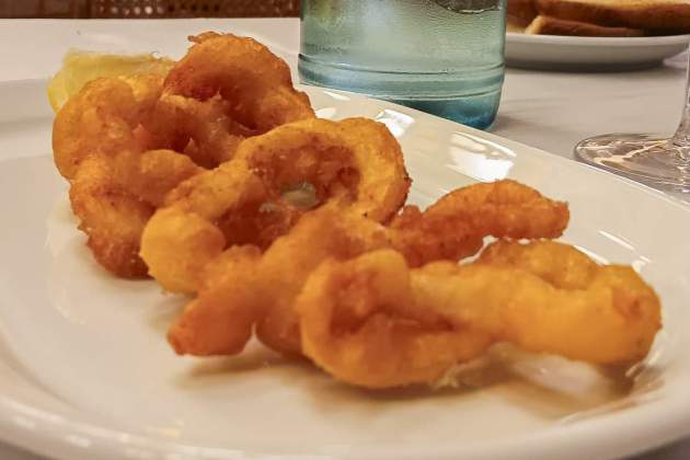 calamars a al romana calamars a al romana