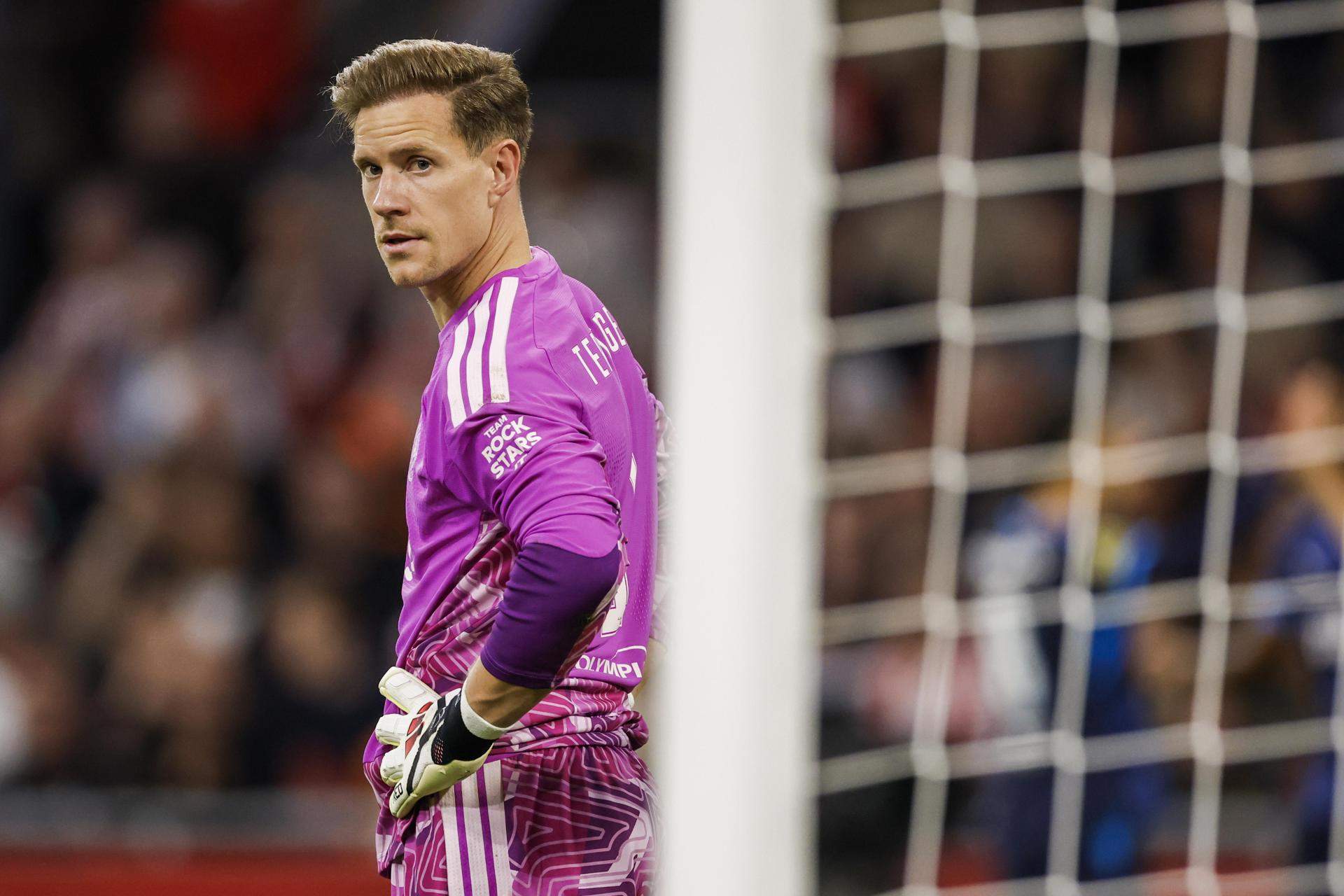 Dures crítiques a Ter Stegen pel seu partit contra el PSV: "S'ha passat caminant 10 minuts"