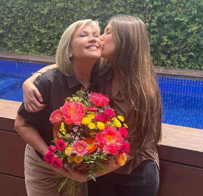 Les Otero a la piscina privada, Ig Les Otero a la piscina privada, Ig
