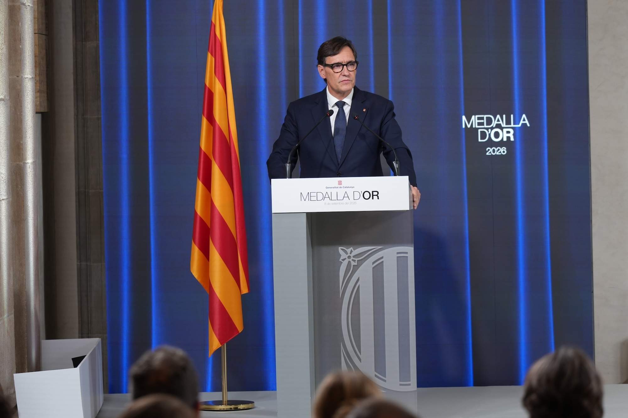 Illa lliura la Medalla d'Or a Adrià i Biscari: "Catalunya mai ha avançat des del tancament, sinó obrint-se"