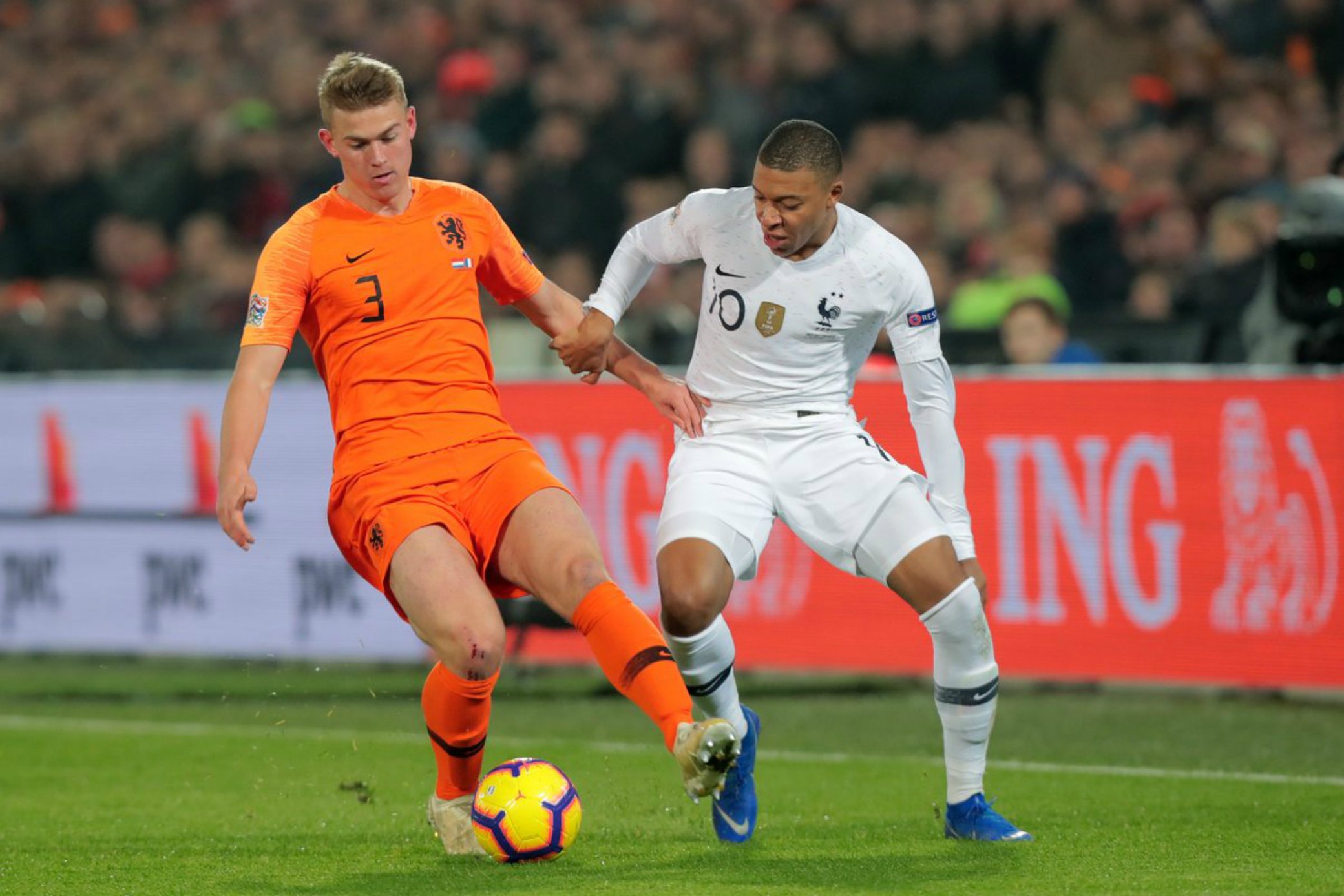 El Barça s'enamora: De Jong i De Ligt superen amb nota l'examen de França