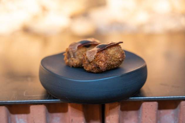La croqueta d’ànec de l’Equilibri d’Olot. / Foto:  Jordi Domènech