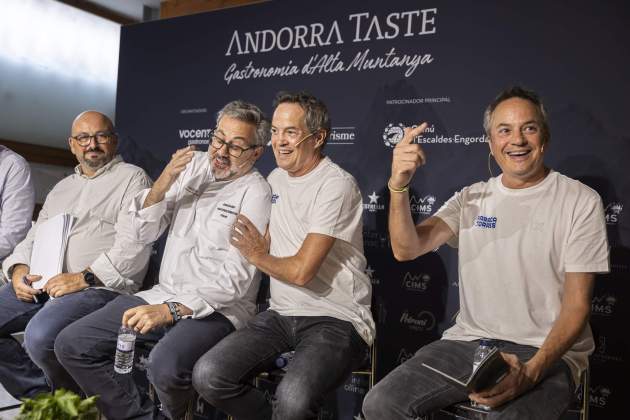 Presentació ANDORRA TASTE al Mercat de Santa Caterina amb els Hermanos Torres / Foto: Montse Giralt Presentació ANDORRA TASTE al Mercat de Santa Caterina amb els Hermanos Torres / Foto: Montse Giralt