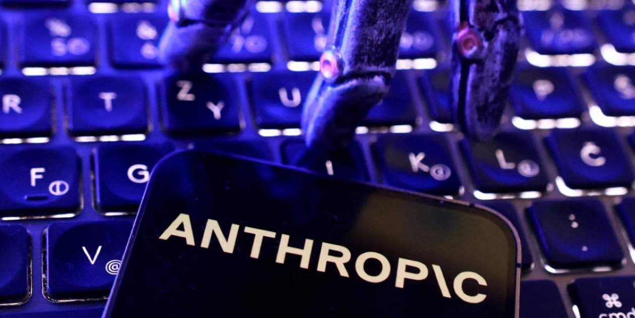 Dimiteix un investigador d'Anthropic i avisa del perill de la IA: "Estan jugant amb les nostres vides"