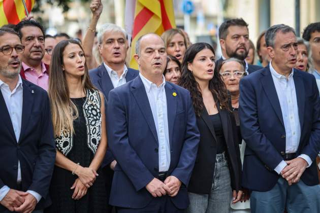 jordi turull junts diada ofrena floral acn jordi turull junts diada ofrena floral acn