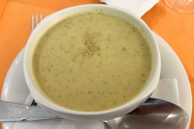 Crema de carbassó del restaurant Fonda Sala. / Foto: Rosa Molinero Trias