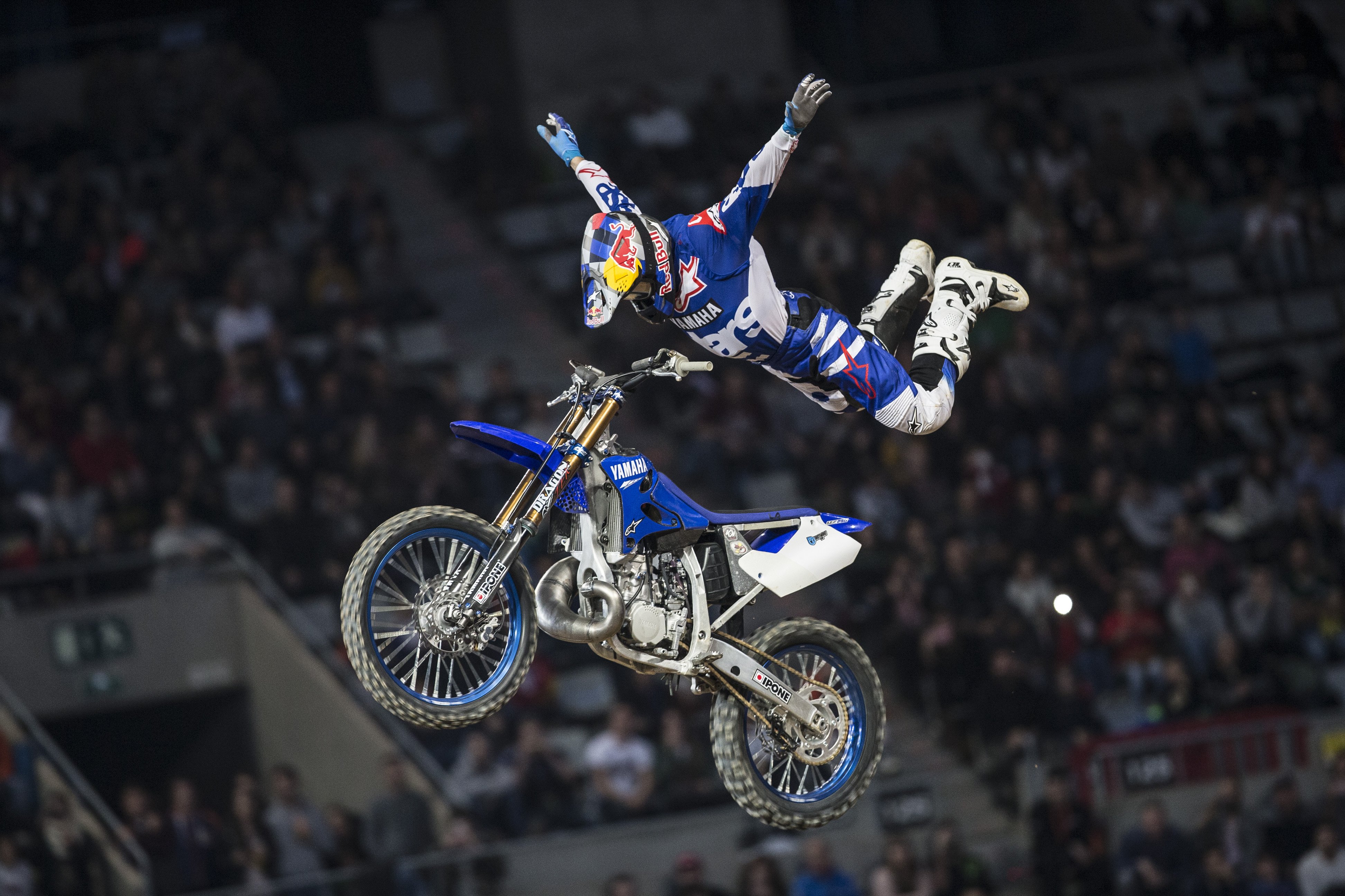 El Supercross y el Freestyle vuelven por la puerta grande a Barcelona una década después