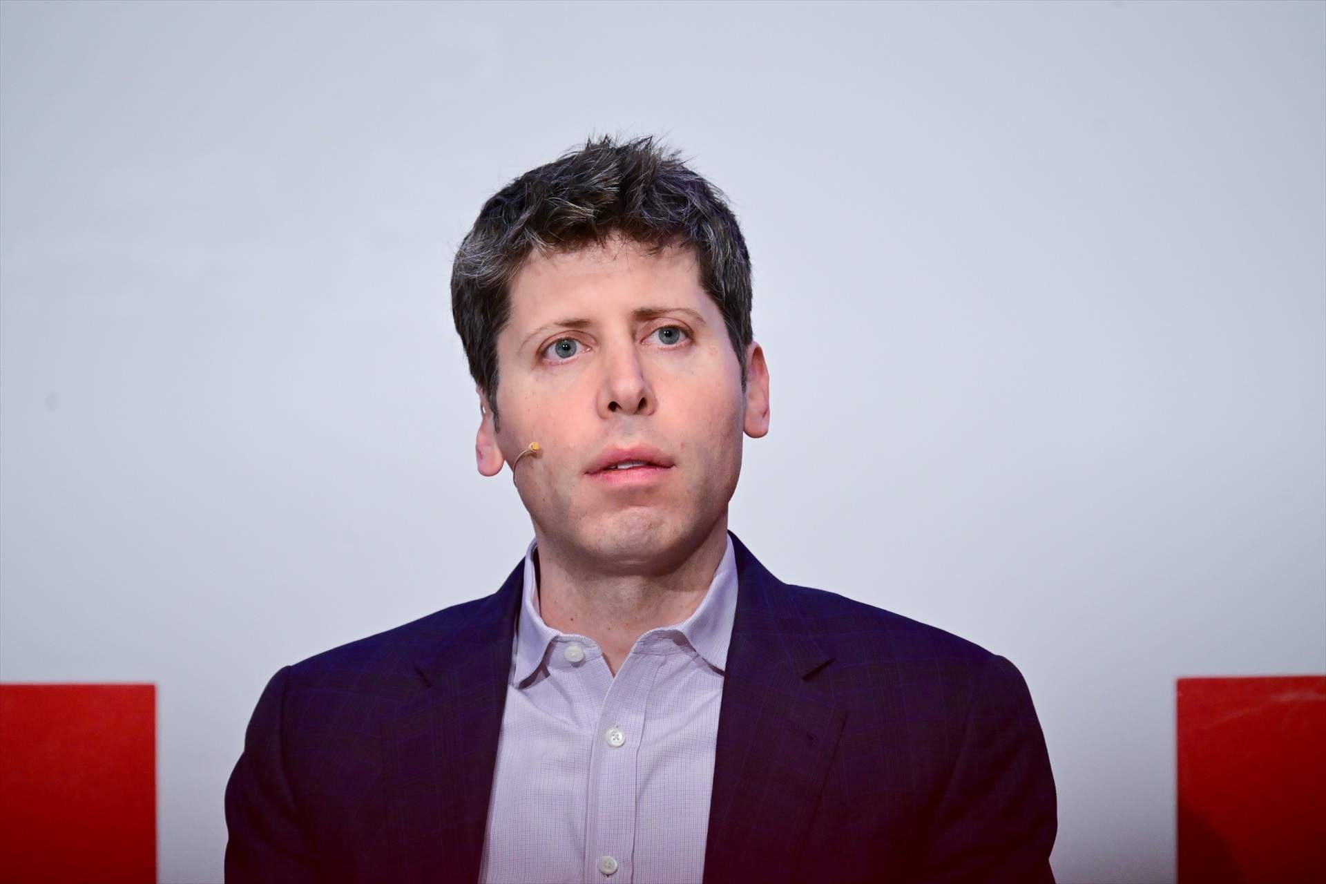 El món pot perdre el "control del futur": l'avís inquietant sobre la IA d'un directiu d'OpenAI