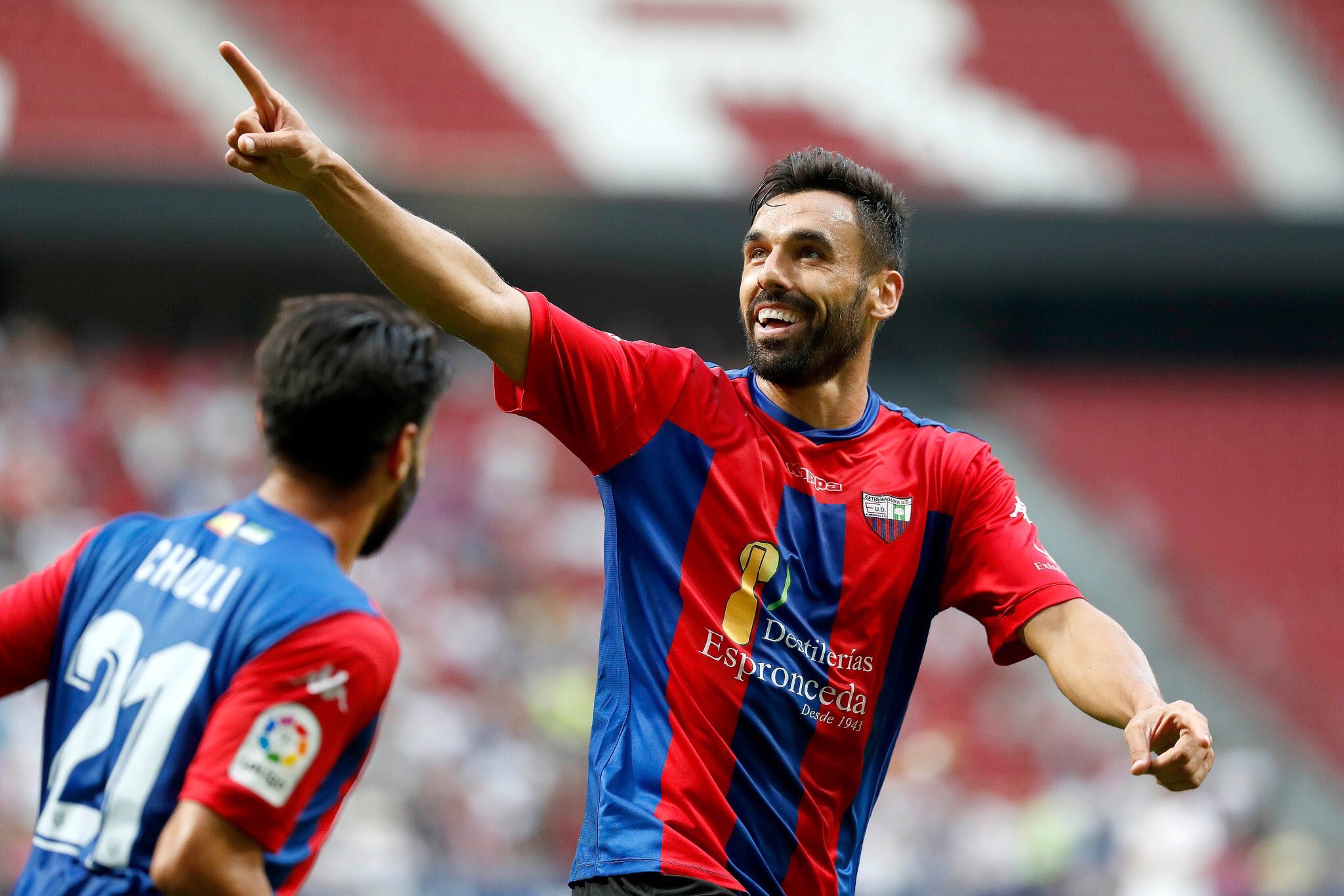 Un delantero catalán pone patas arriba la Segunda División española