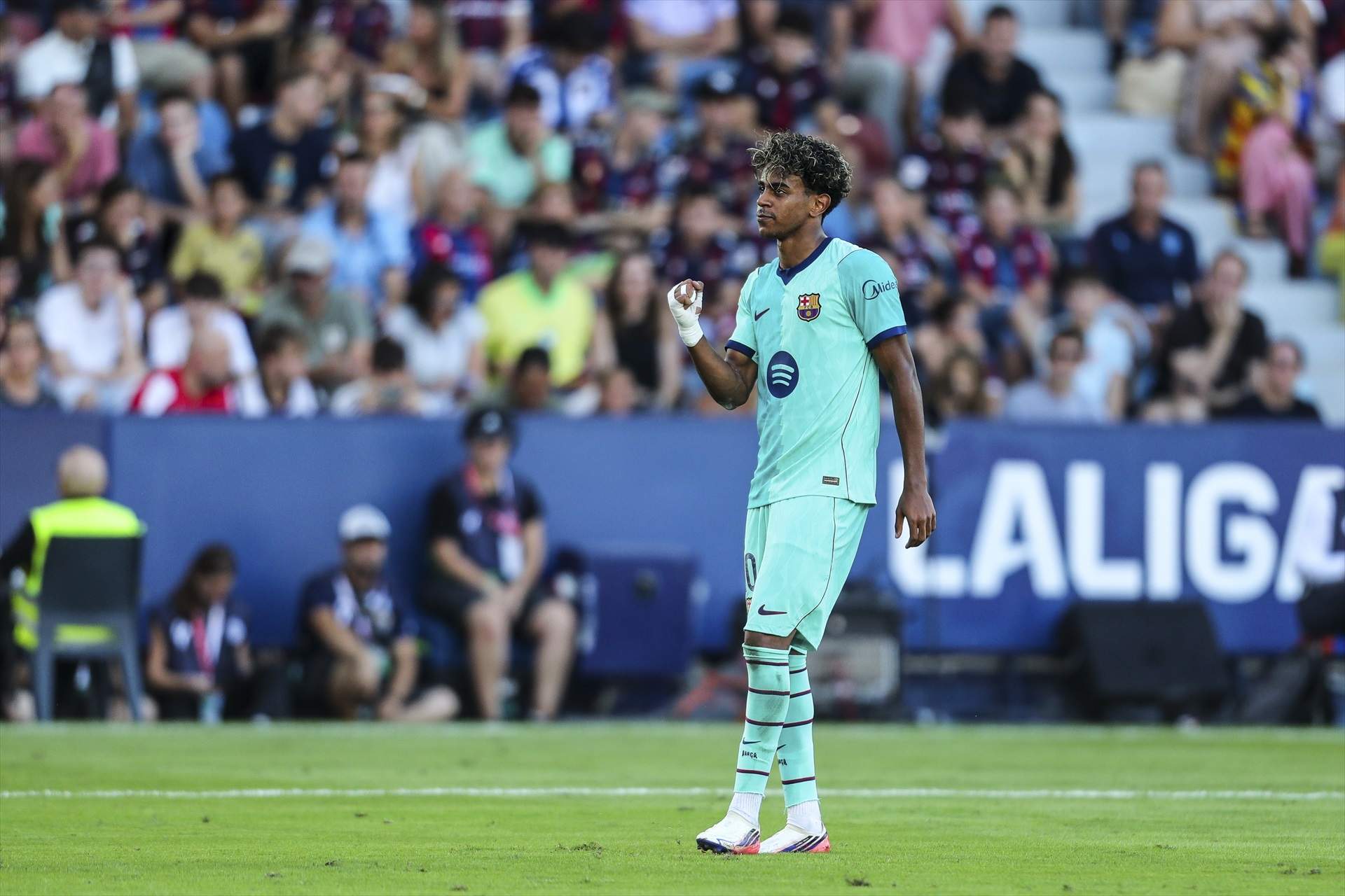 Lamine Yamal es postula per a la Pilota d'Or i alliçona Mbappé: "Som els millors del món"