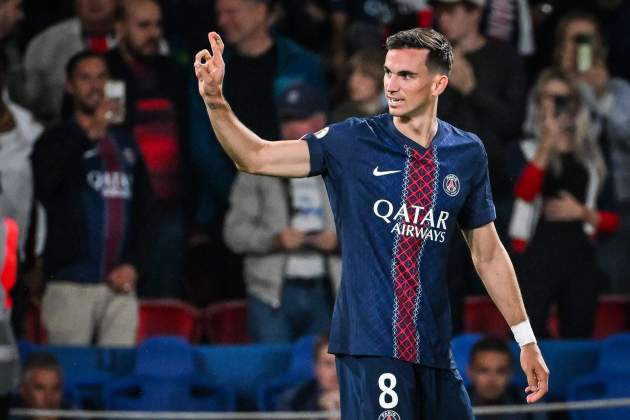 EuropaPress 6912129 22 august 2025 france paris paris saint germains fabian ruiz celebrates (1) EuropaPress 6912129 22 august 2025 france paris paris saint germains fabian ruiz celebrates (1)