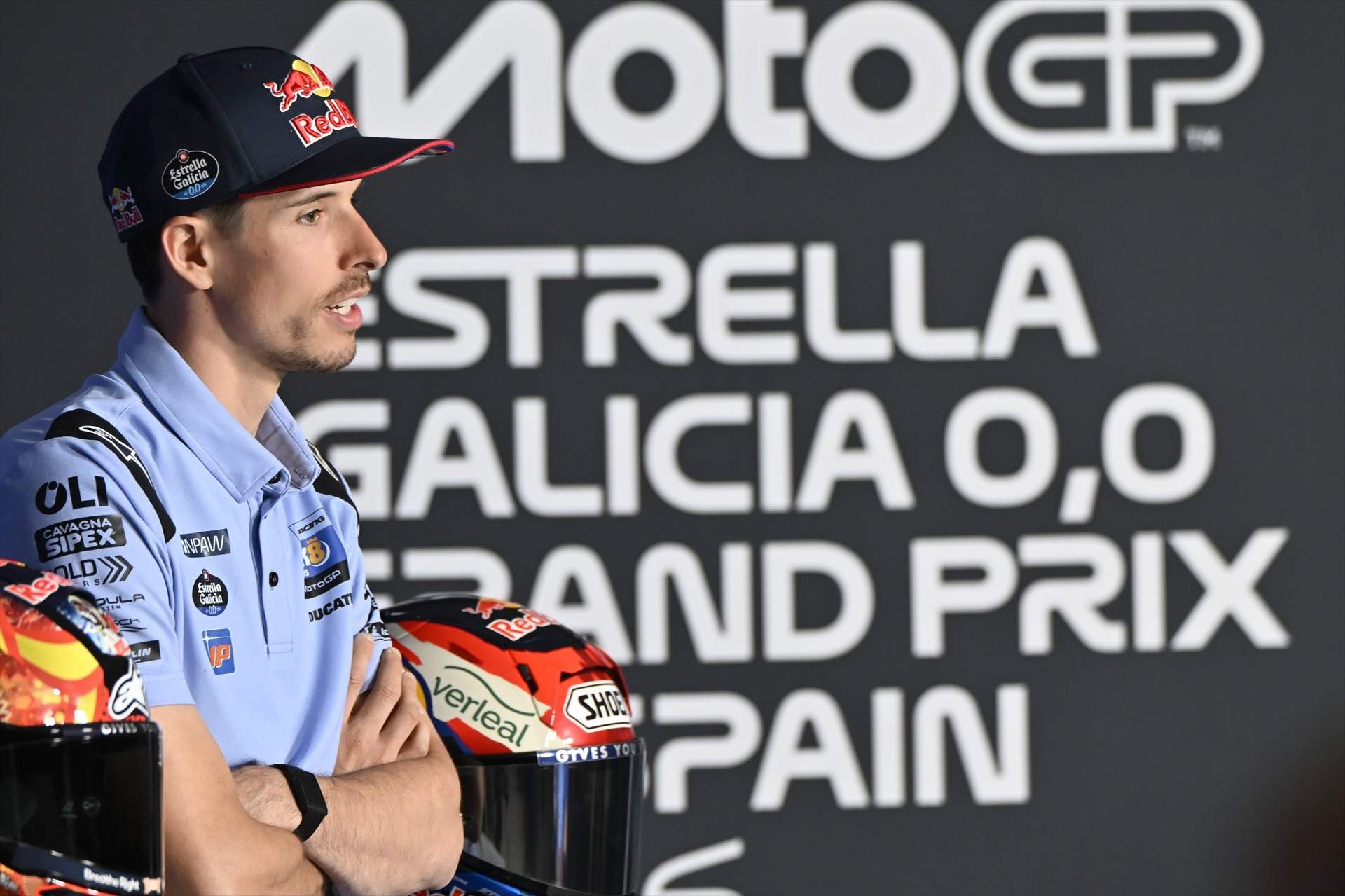 Àlex Márquez mostra com va quedar el casc del terrible accident a Barcelona: "Em va salvar la vida"