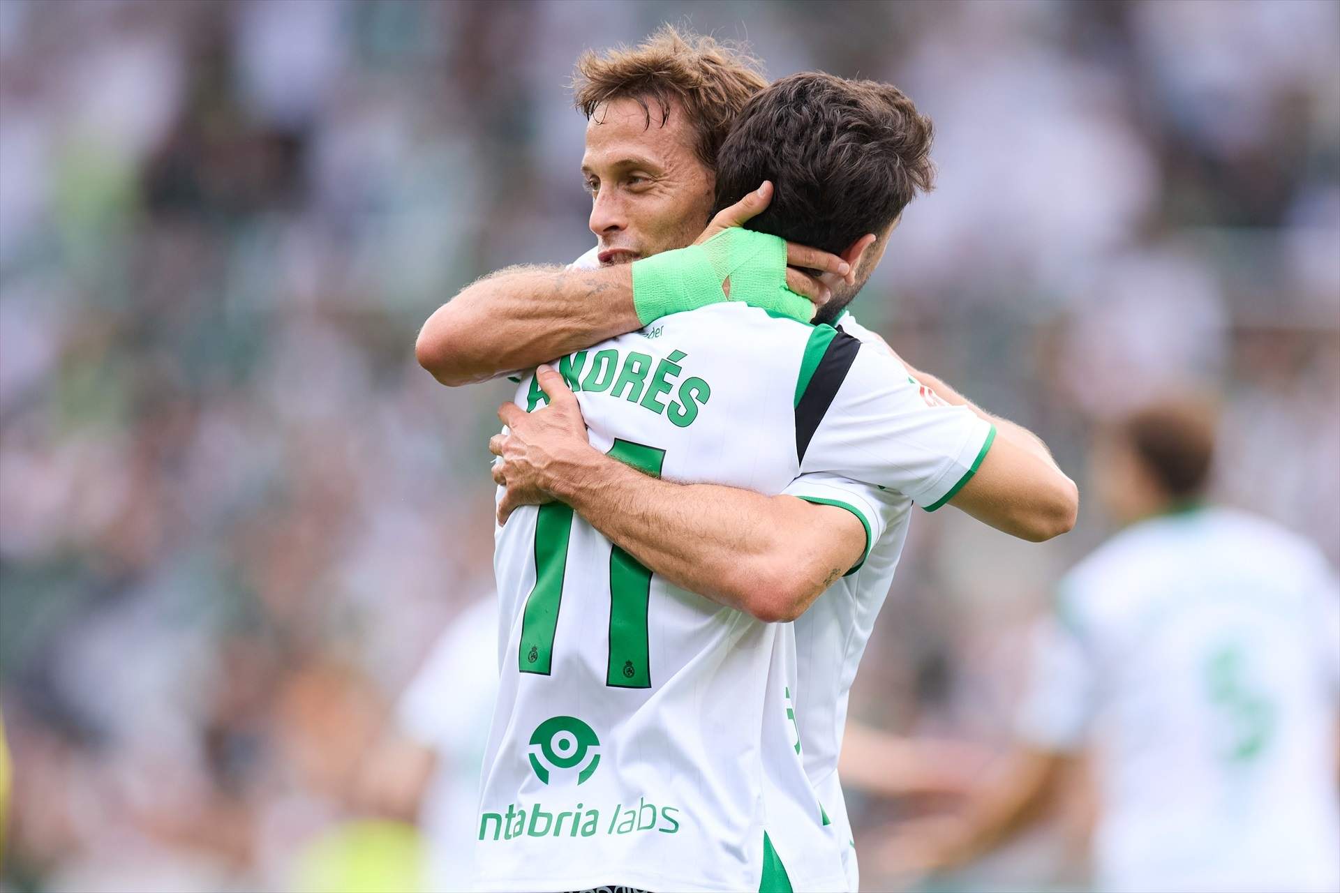 El Racing de Santander torna a l'Spotify Camp Nou 15 anys després: el retorn d'un històric